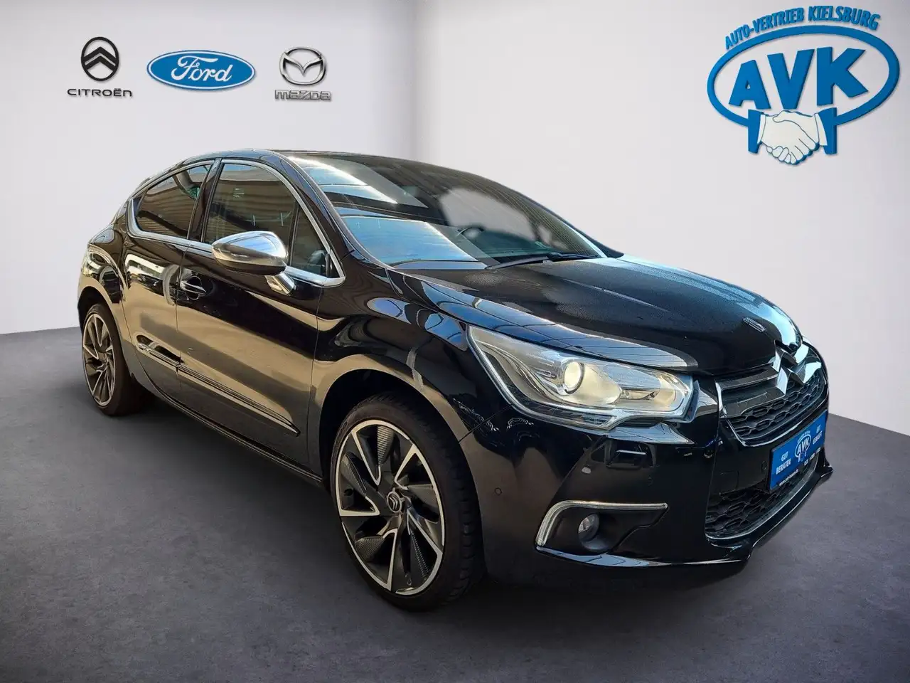 DS Automobiles DS 4