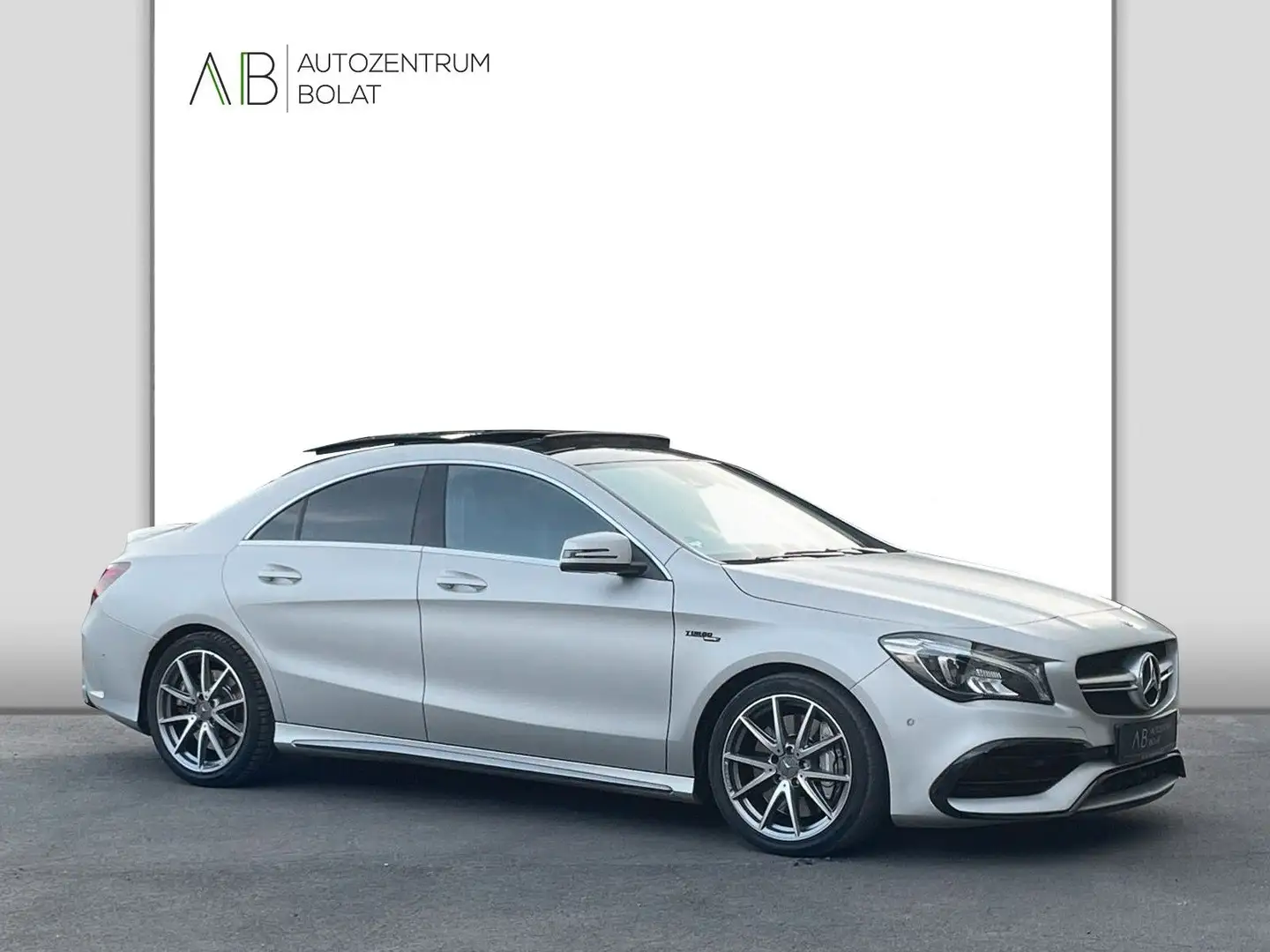 Mercedes-Benz CLA 45 AMG °4Matic°KAMERA°SCHIEBEDACH°LED°NAVI° Grau - 1