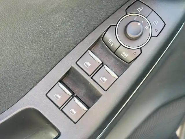 Ford Puma view 19
