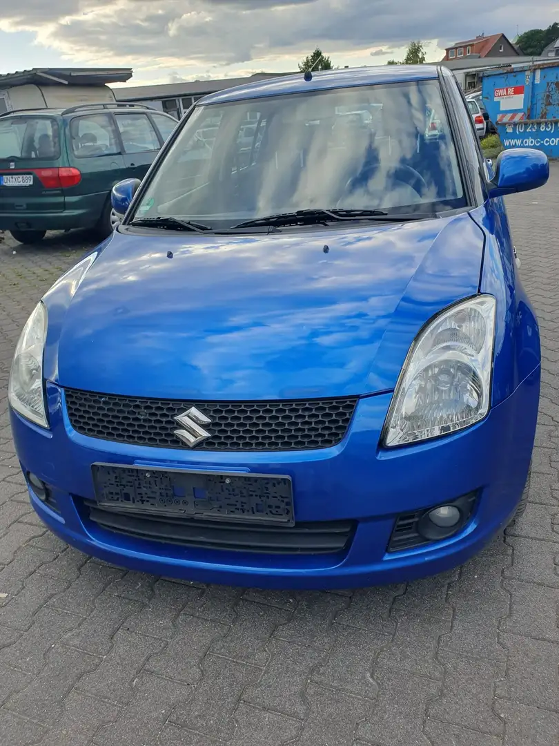 Suzuki Swift 1.3 DDiS Comfort    für Export  auto startet nicht Modrá - 2