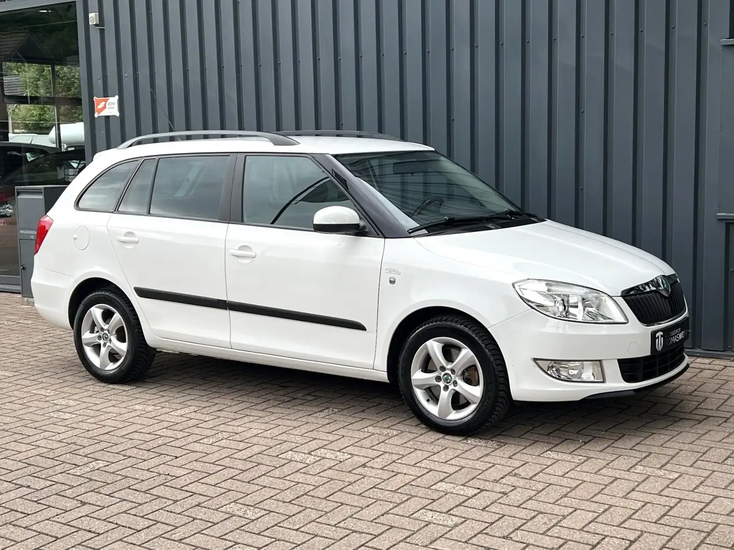 Skoda Fabia Combi 1.2 TSI Family AUTOMAAT!/KETTING VV!/CLIMA!/ Bianco - 2