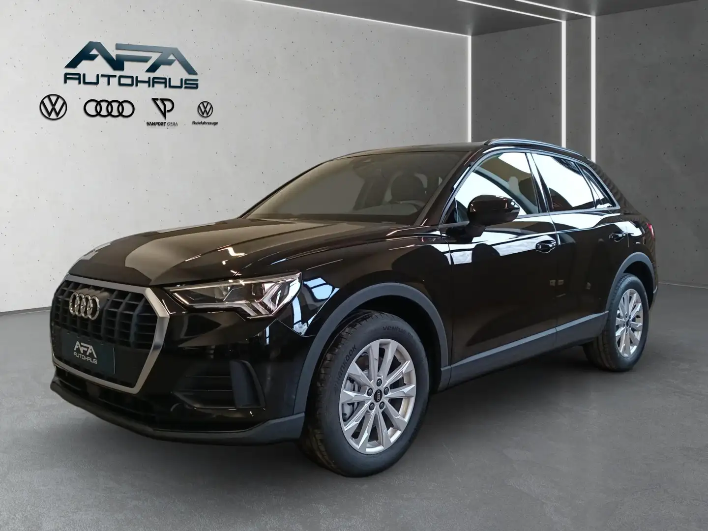Audi Q3 40 2.0 TDI quattro AHK*LED*RFK*18 Zoll Schwarz - 2