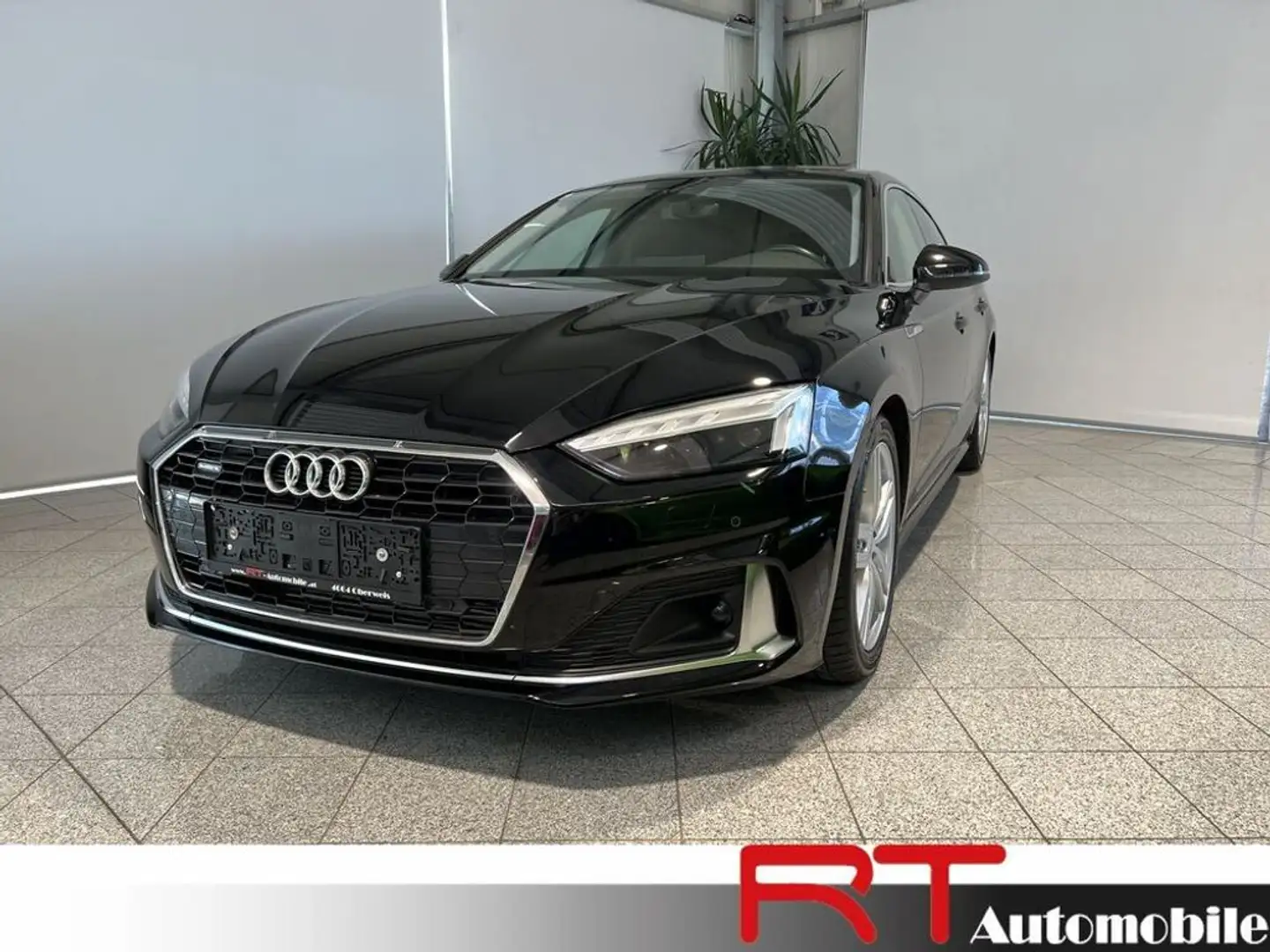 Audi A5 45 TFSI quattro Schwarz - 1
