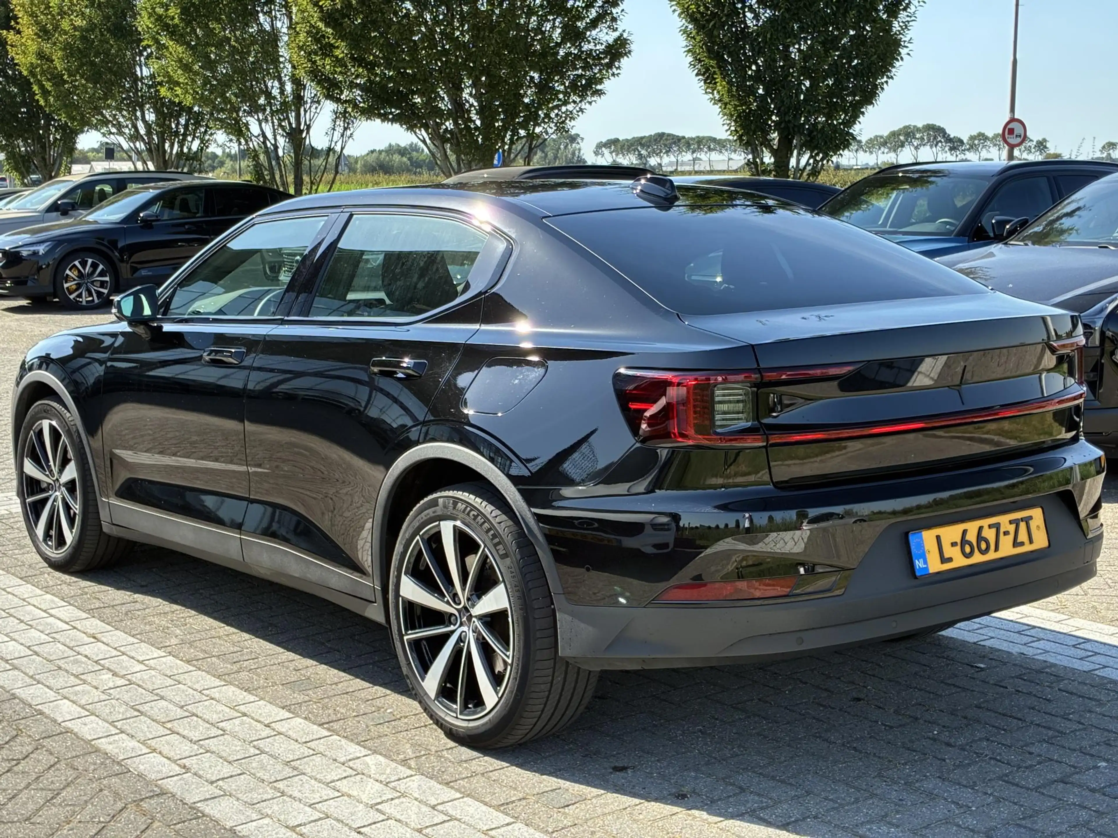 Polestar 2 Long Range Single Motor 78 kWh Plus|Pilot|Harman&K — photo 4