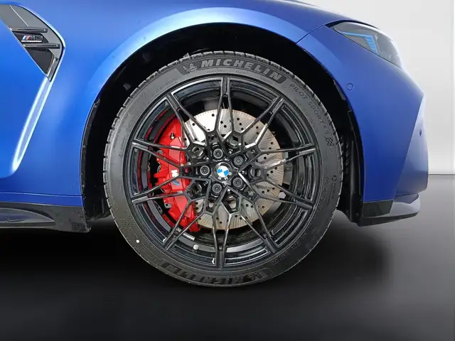 BMW M3 view 24