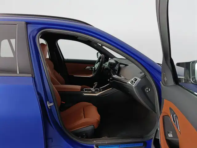 BMW M3 view 11
