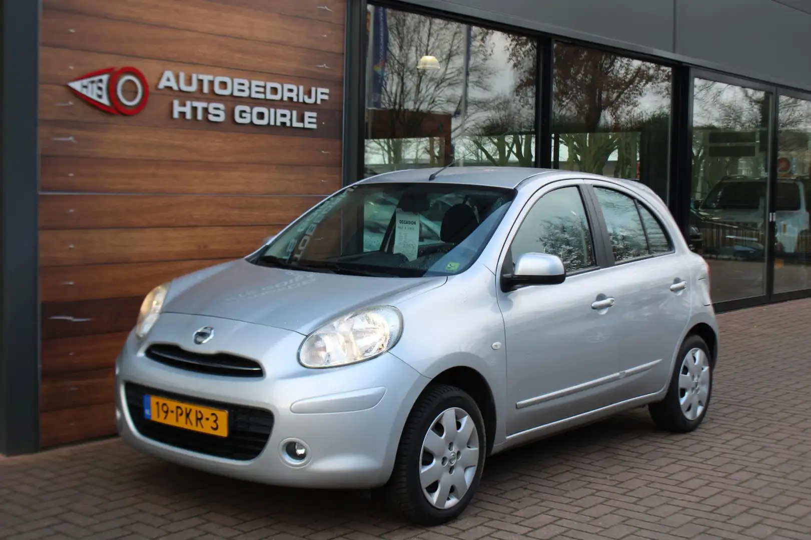 Nissan Micra 1.2 Acenta Grijs - 1