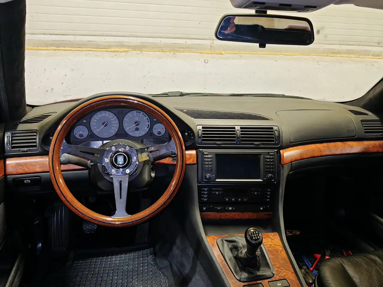 BMW 740i, foto 3