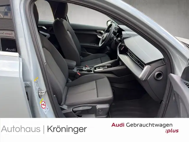 Audi A3 view 9