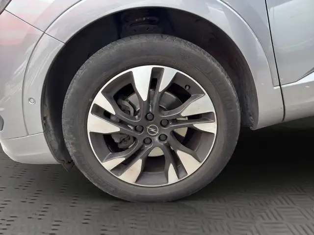Opel Grandland view 8