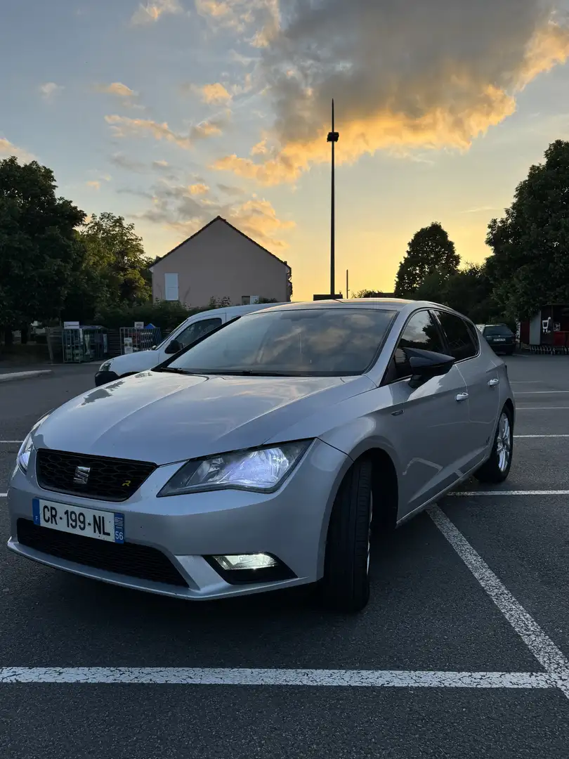 SEAT Leon 1.6 TDI 105 Start/Stop Style - 2