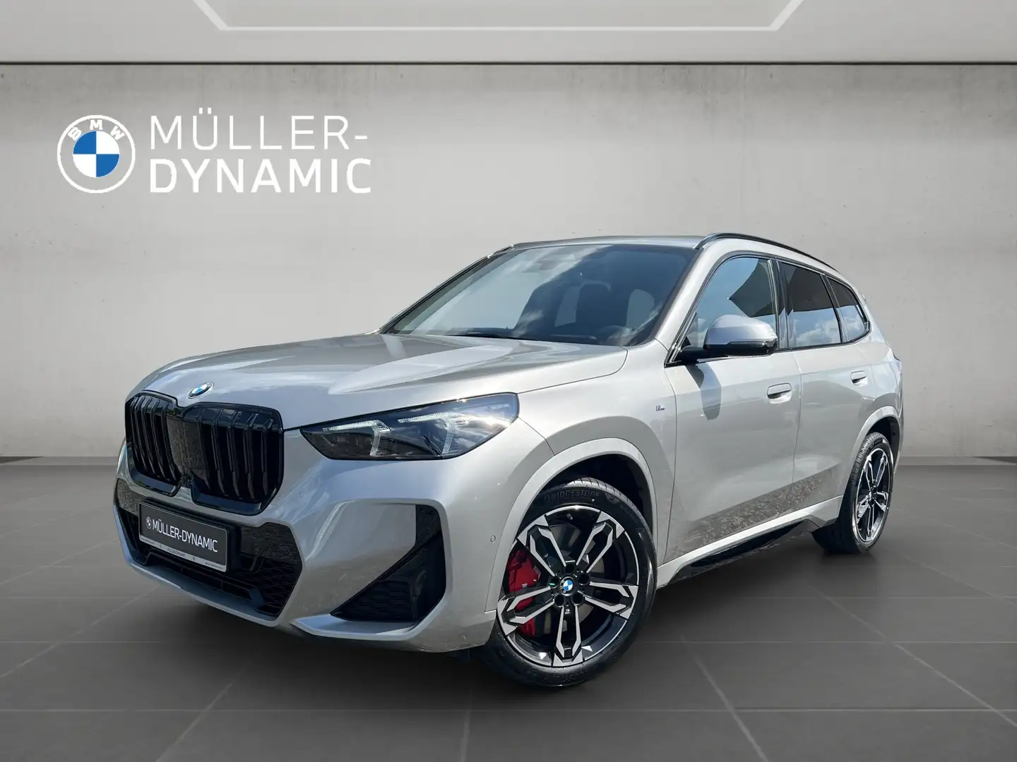 BMW X1 xDrive23d M SPORT PRO LED HUD AHK 360°KAMERA Argent - 1