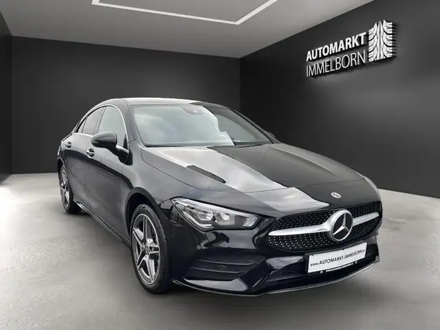 Mercedes-Benz Cla view 2