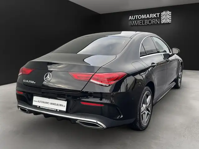 Mercedes-Benz Cla view 4