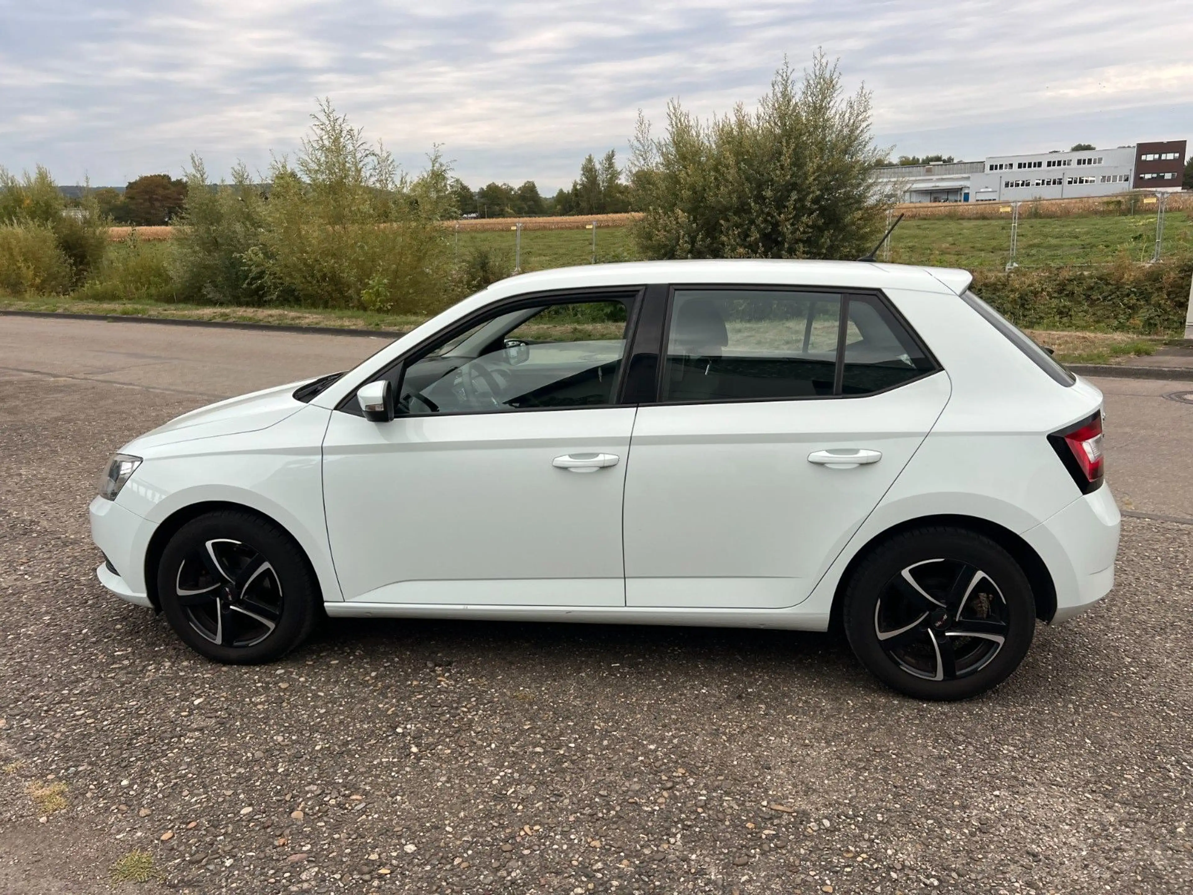 Skoda Fabia *1,4 TDI*limo*Active*EURO 6* — photo 12