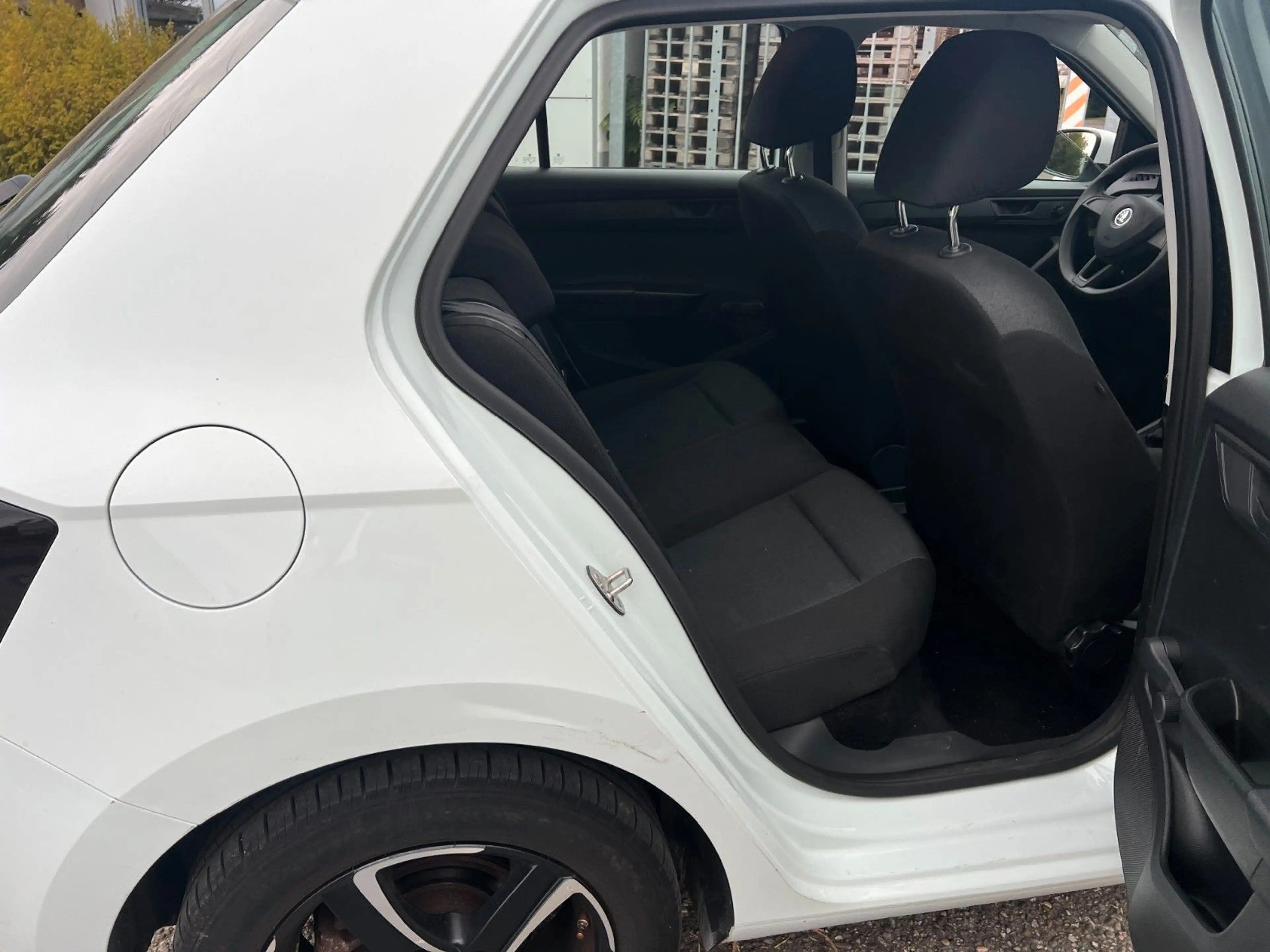 Skoda Fabia *1,4 TDI*limo*Active*EURO 6* — photo 15
