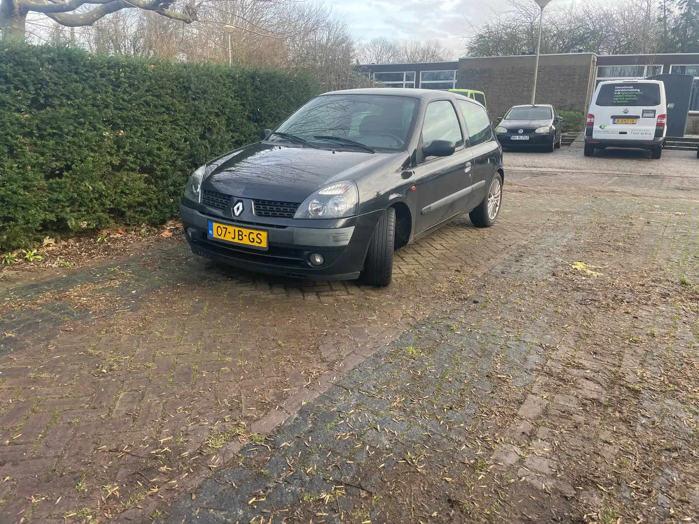 Renault Clio 1.6-16V Initiale Zwart - 2