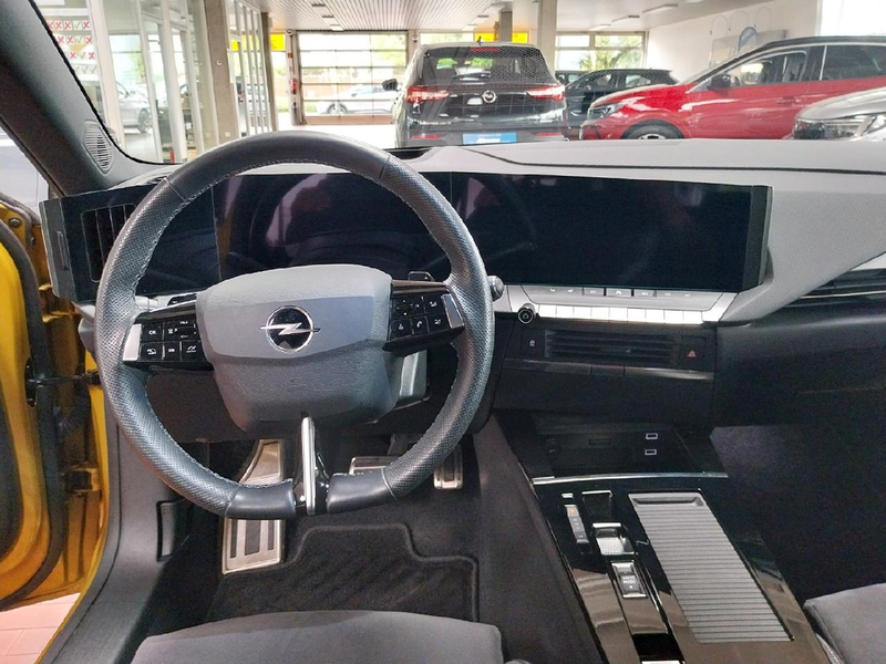 Opel Astra Ultimate Matrix LED 18" Spurhalteass. Luftgütesen — photo 24