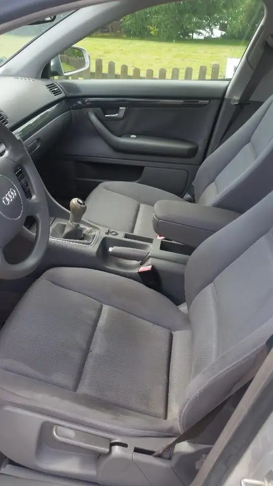 Audi A4 2.0 Lim. (8E), foto 10