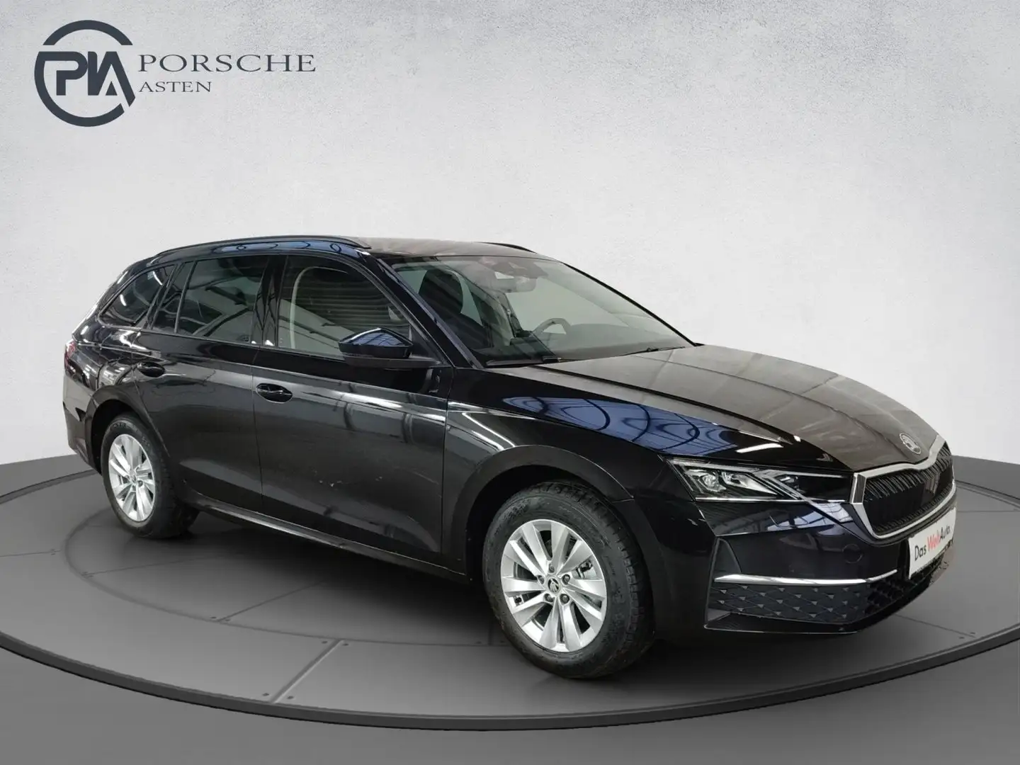 Skoda Octavia Selection TSI mHEV DSG Schwarz - 2
