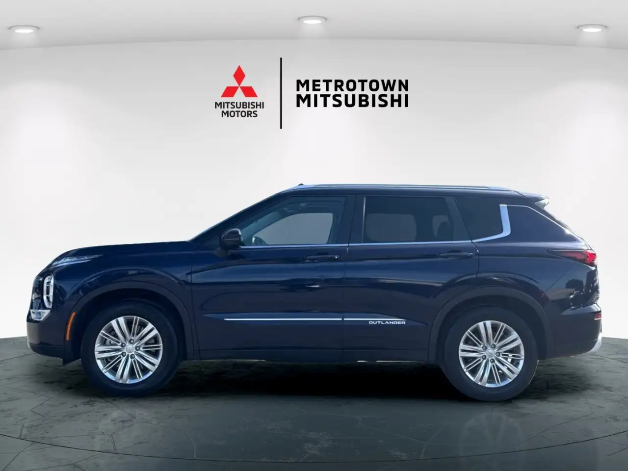 Mitsubishi Outlander снимка Mitsubishi Outlander