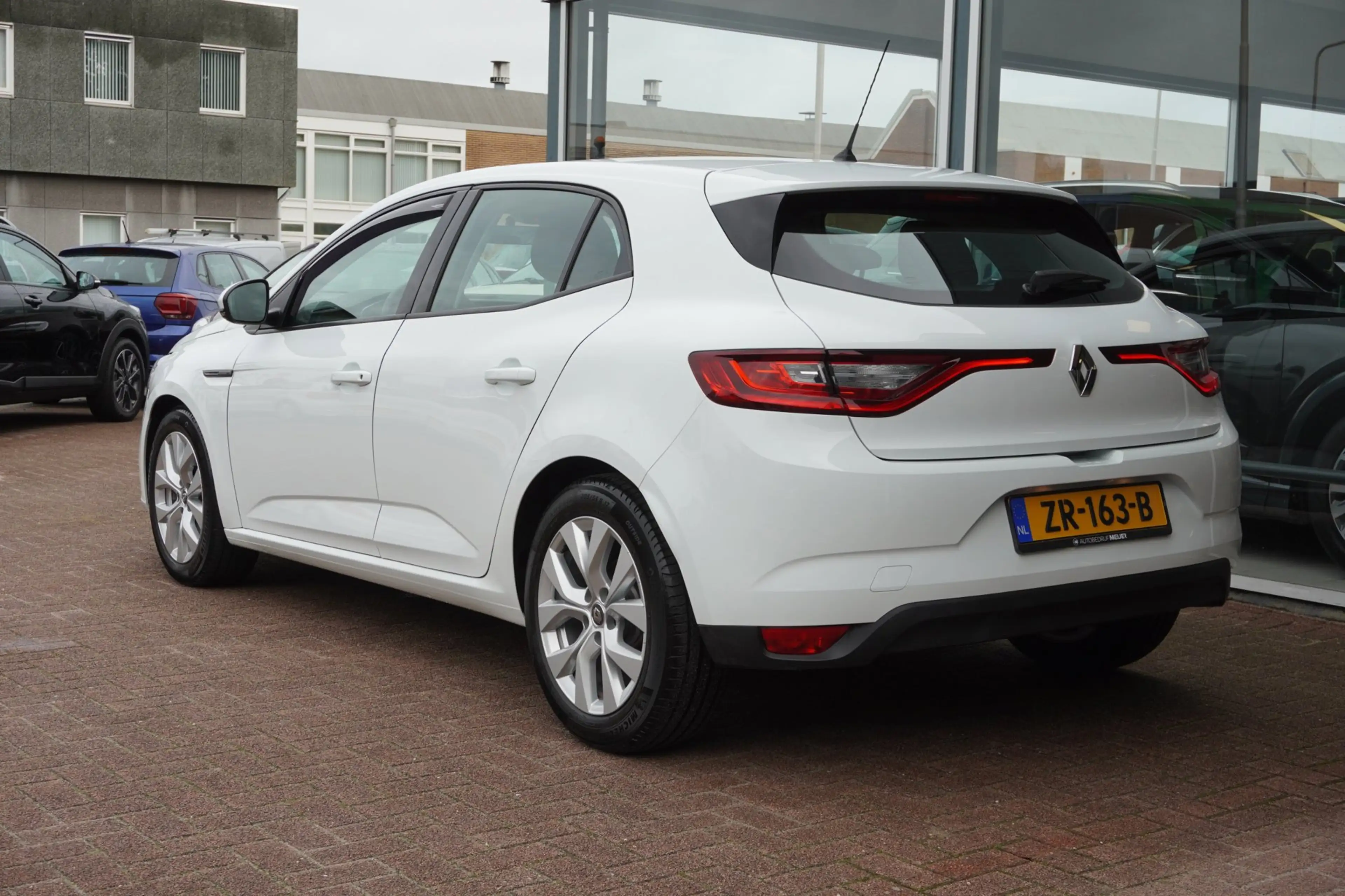 Renault Megane 1.3 TCe Limited 5deurs | Airco | Elek. Pakket | 93 — photo 5
