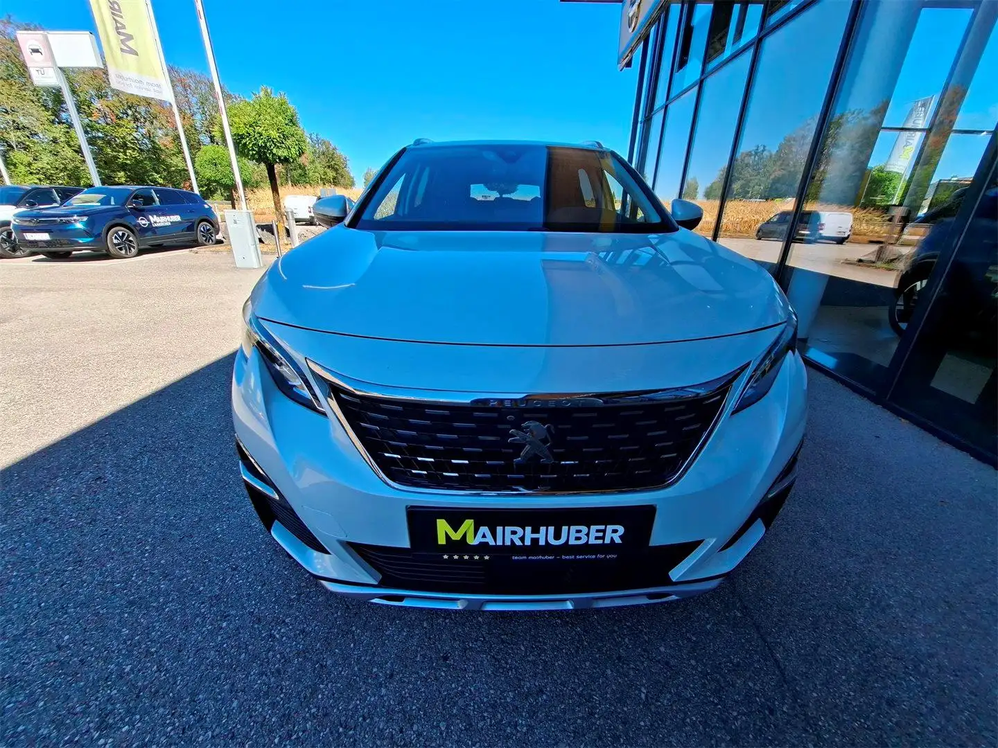 Peugeot 3008 1,5 BlueHDi 130 S&S EAT8 Allure Weiß - 2