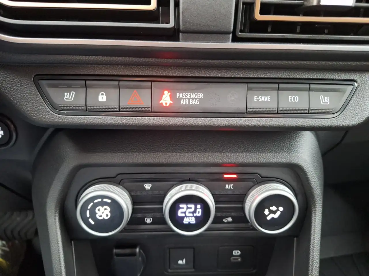 Dacia Jogger Extreme HYBRID 140 7-sitzig 15