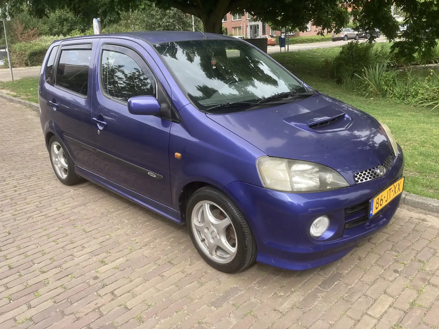 Daihatsu YRV 1.3-16V Turbo Bleu - 1