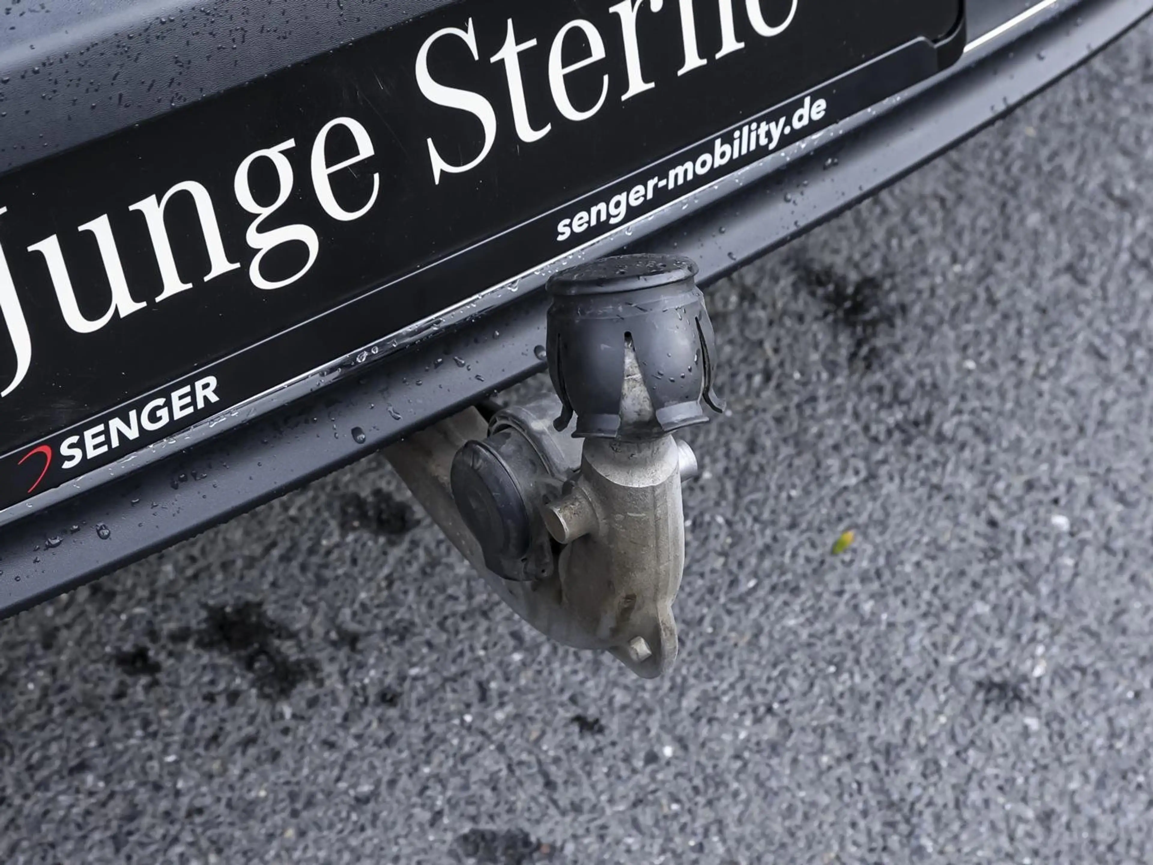 Mercedes-Benz EQA 300 4M Progressive Premium Distronic AHK — photo 13