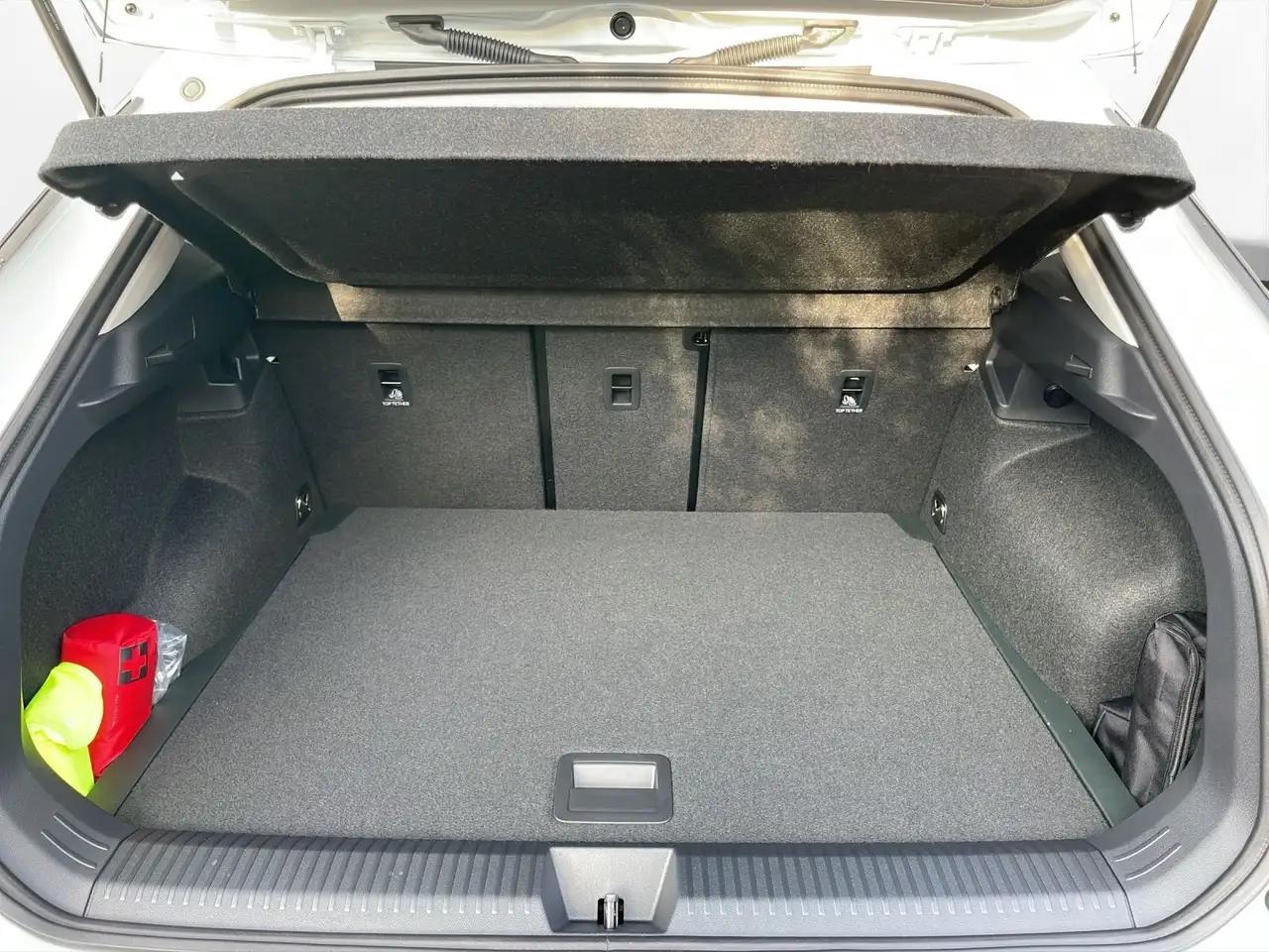 Volkswagen T-Roc Life 1.5 eTSI (116 PS) DSG | Sitzheiz. 12