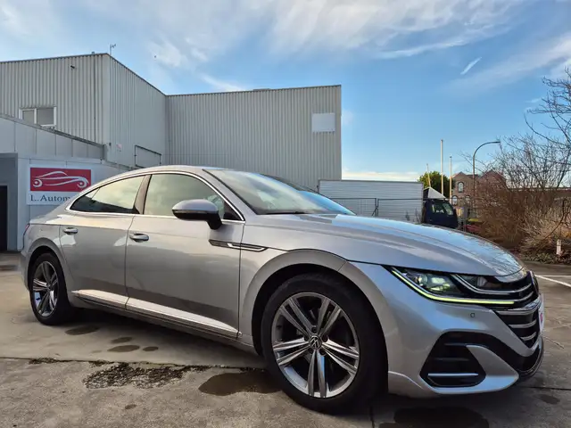 Volkswagen Arteon 1.4 // R-LINE // PHEV eHYBRID // DSG