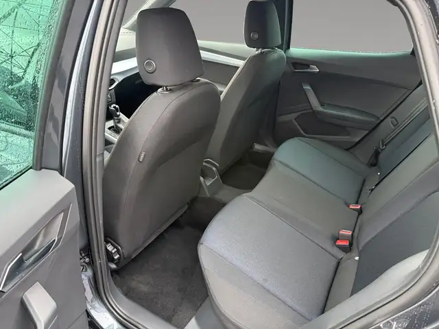 Seat Arona view 13