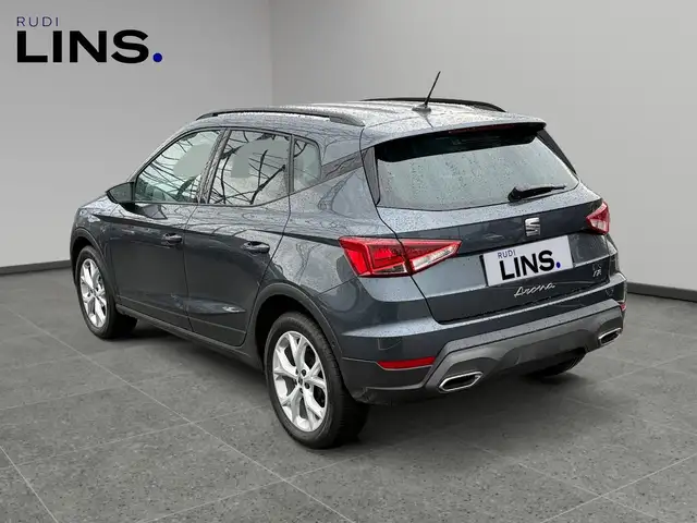 Seat Arona view 3