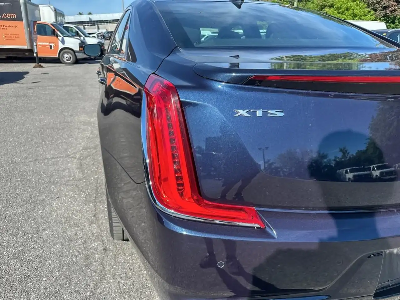 Cadillac XTS photo Cadillac XTS