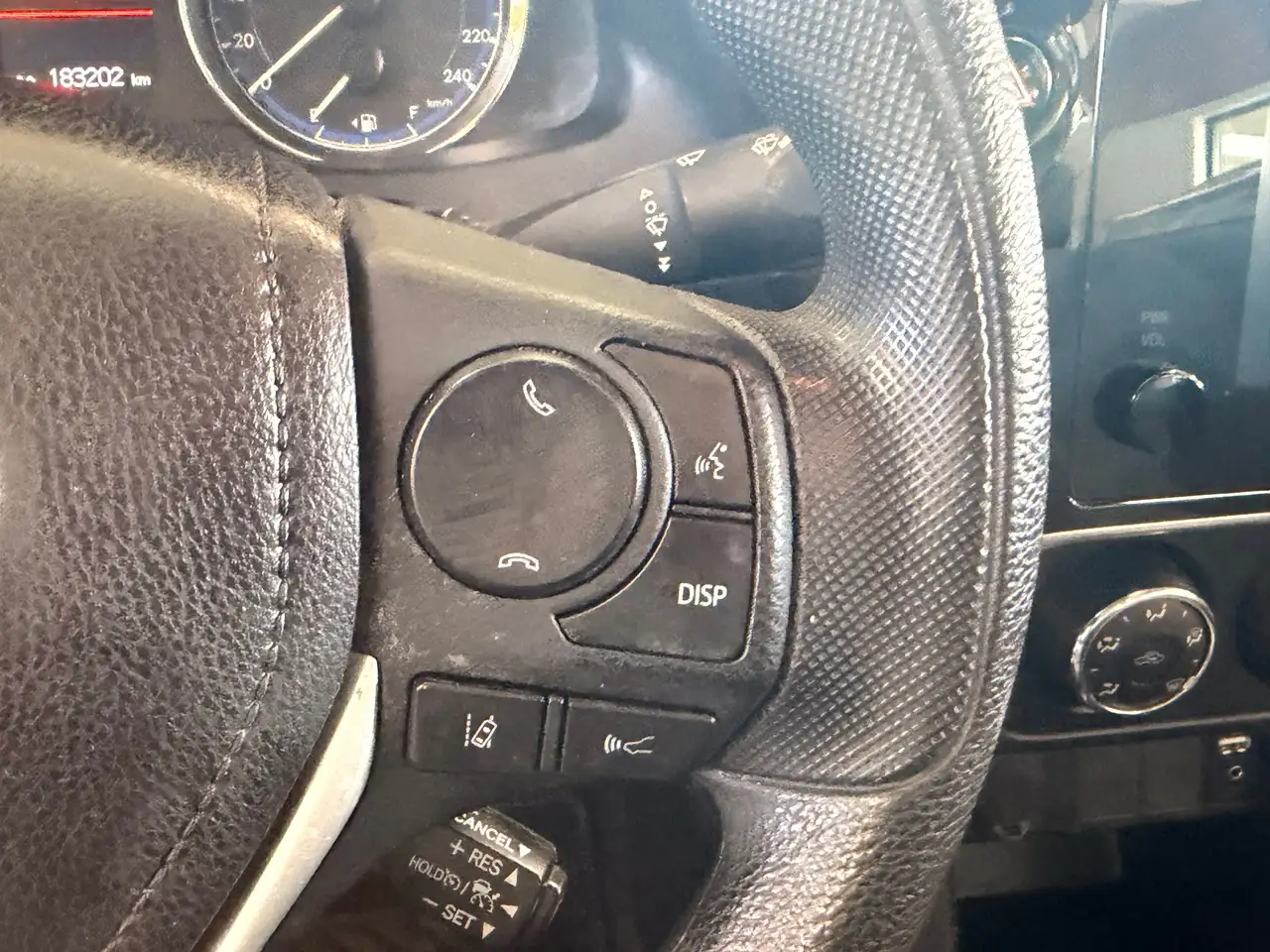 Toyota Corolla снимка Toyota Corolla