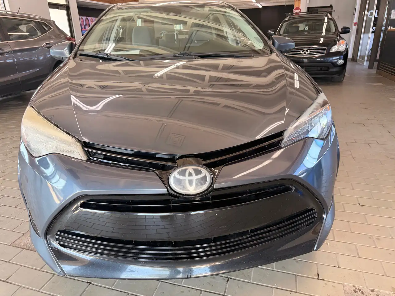 Toyota Corolla снимка Toyota Corolla