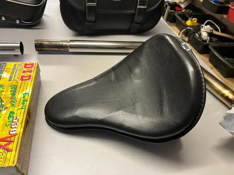 Royal Enfield Bullet 500 - foto 4