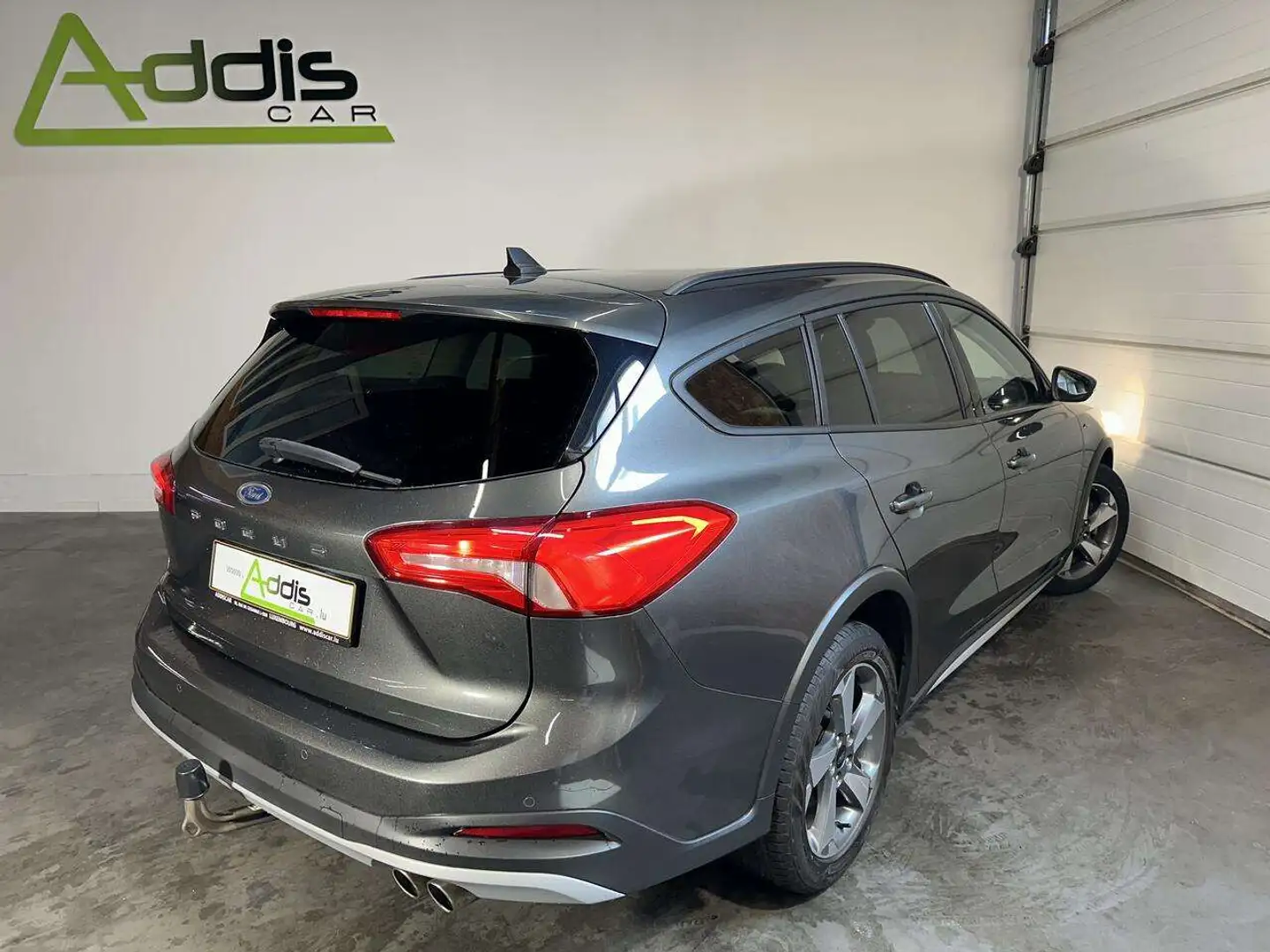 Ford Focus CLIPPER 1.5 ECOBLUE 120 ACTIVE GPS Grau - 2