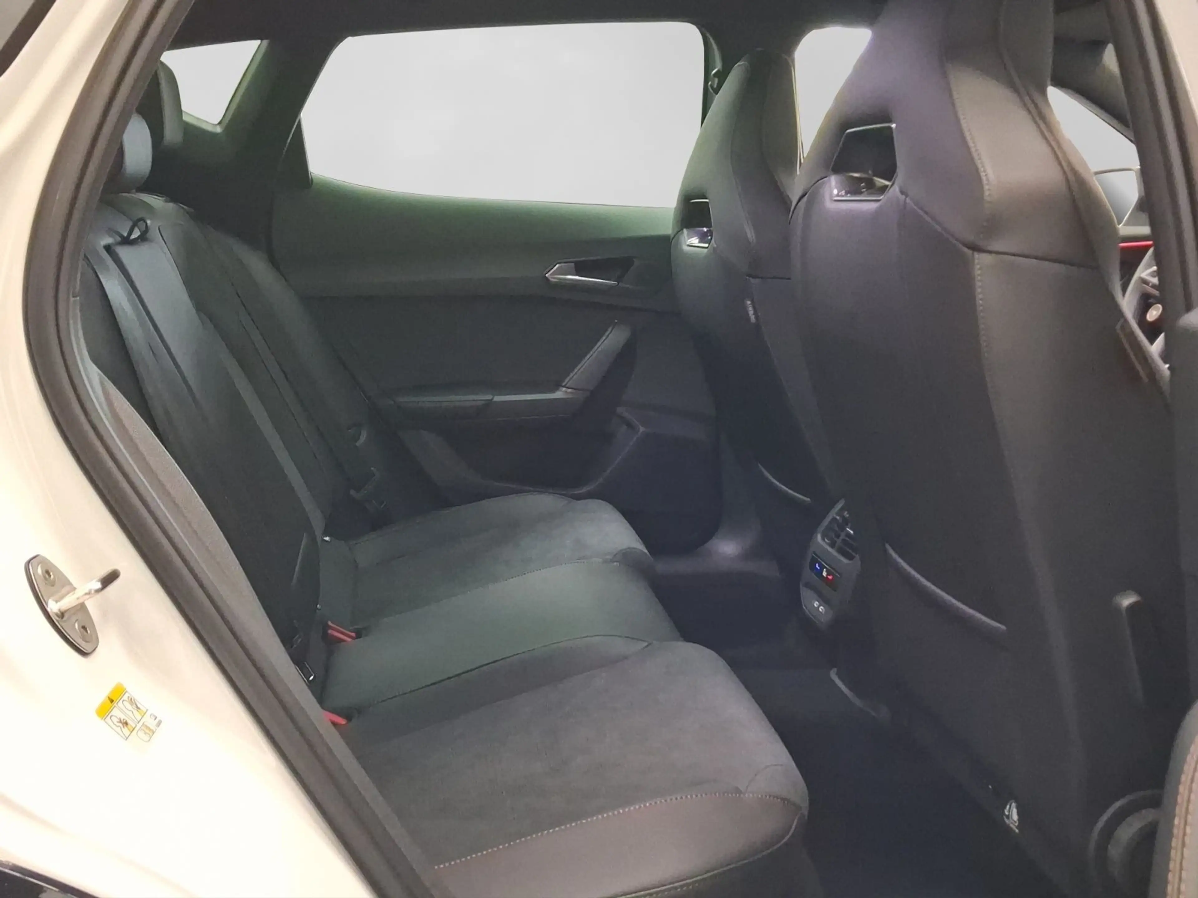 CUPRA Formentor 1.5 e-HYBRID DSG VZ AREA VIEW SENNHEIS — photo 6