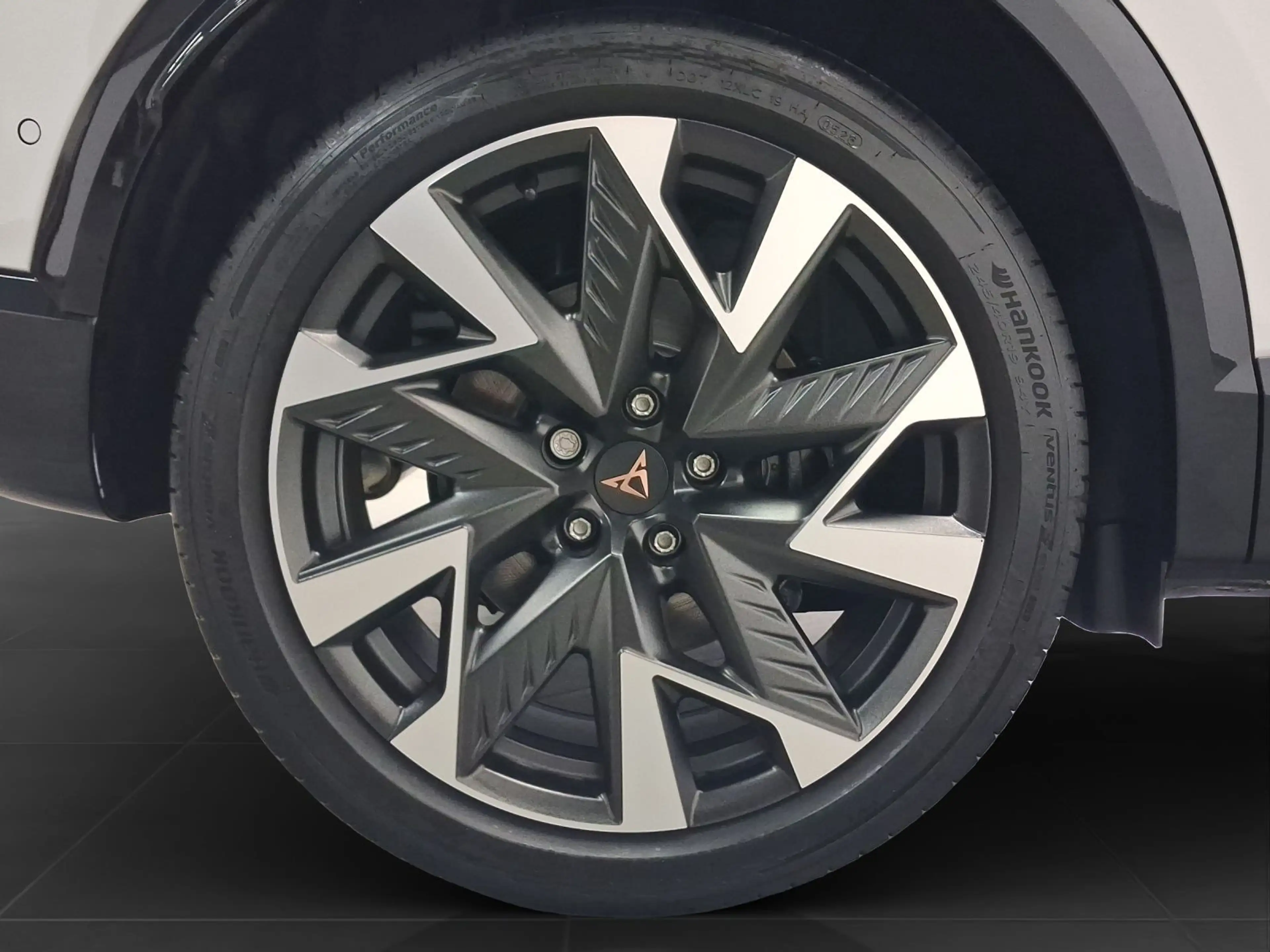 CUPRA Formentor 1.5 e-HYBRID DSG VZ AREA VIEW SENNHEIS — photo 7