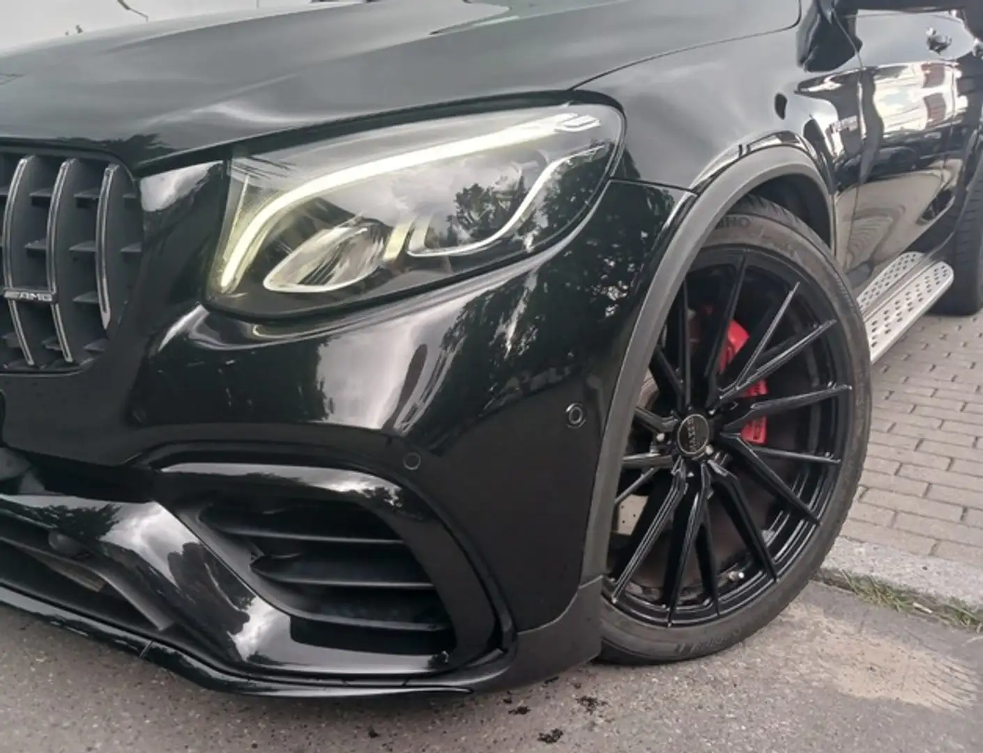Mercedes-Benz GLC 63 AMG S Performance*4M+*LED*PANO*BURM*LUFT Black - 2