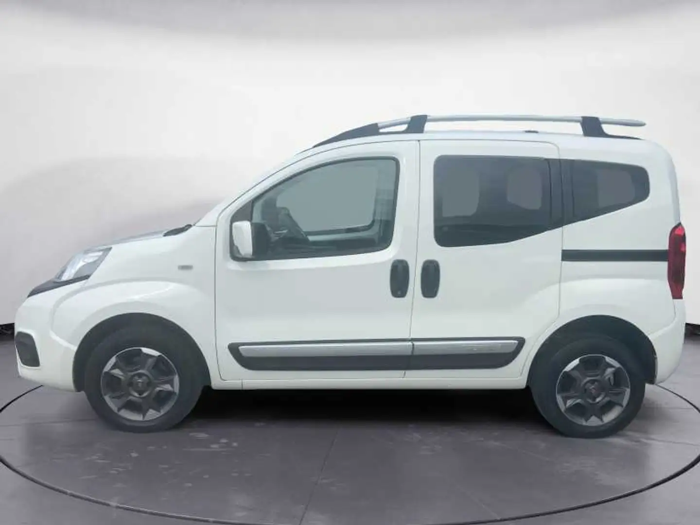 Fiat Qubo 1.3 MJT 95 CV Trekking Weiß - 2