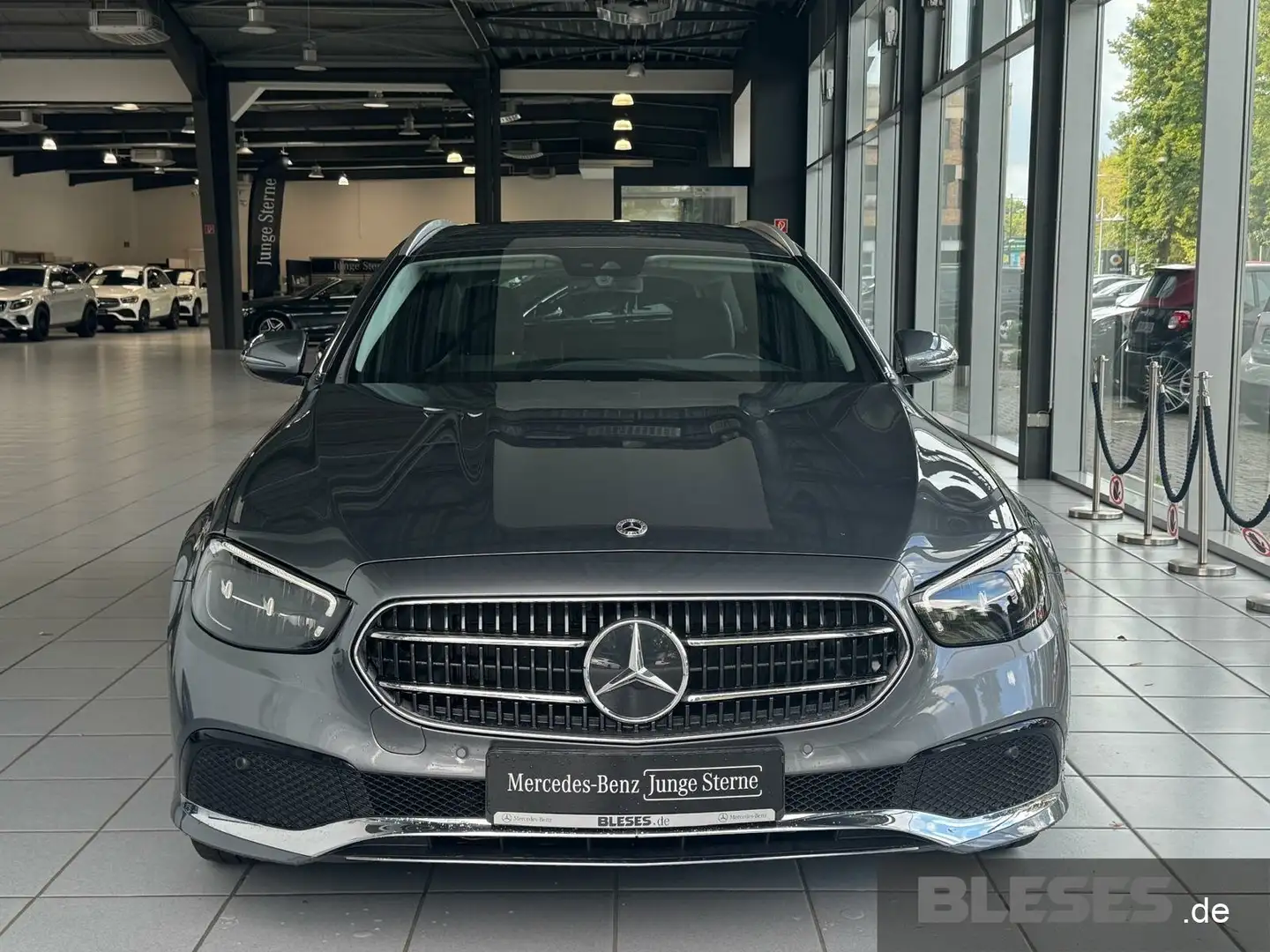 Mercedes-Benz E 220 E 220 d T AVANTGARDE+MBUX P+LED+Kamera+Spiegel-P Grigio - 2