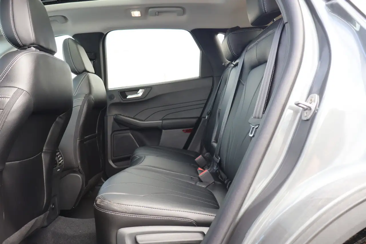 Ford Escape снимка Ford Escape