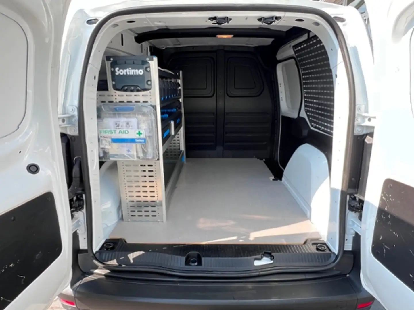 Mercedes-Benz Citan Klima PDC Regalsystem DAB Holzboden 108 CDI Wit - 1