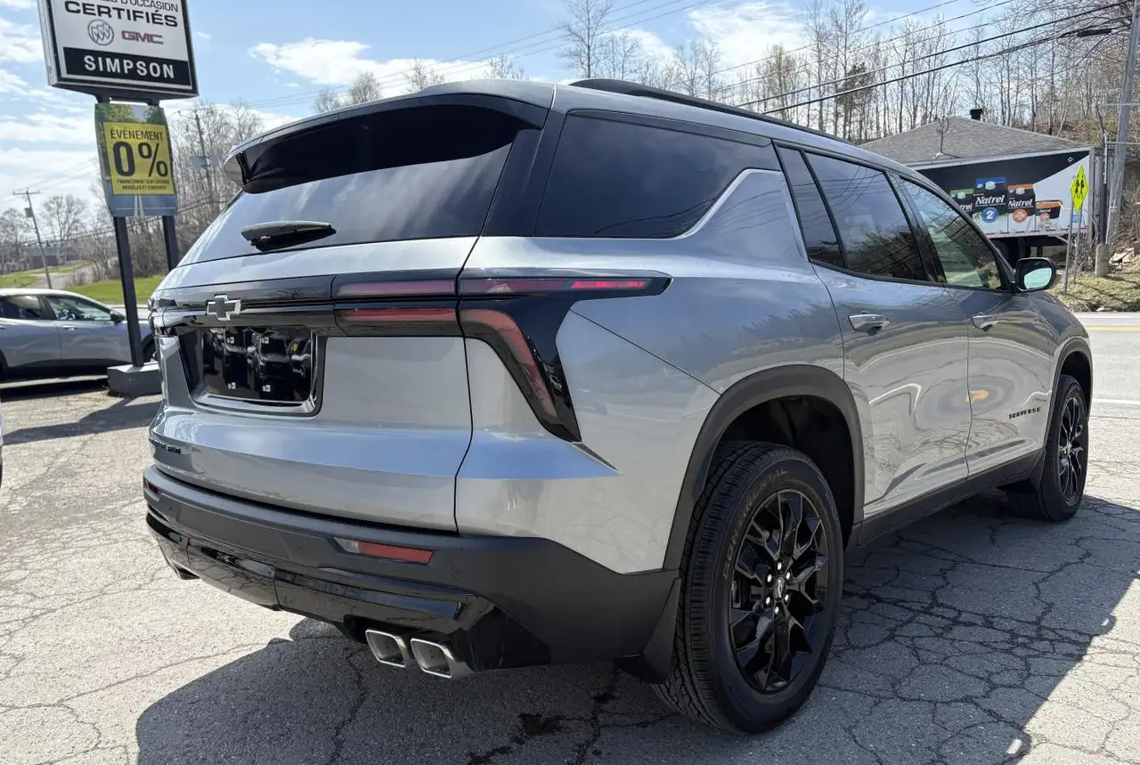 Chevrolet Traverse снимка Chevrolet Traverse