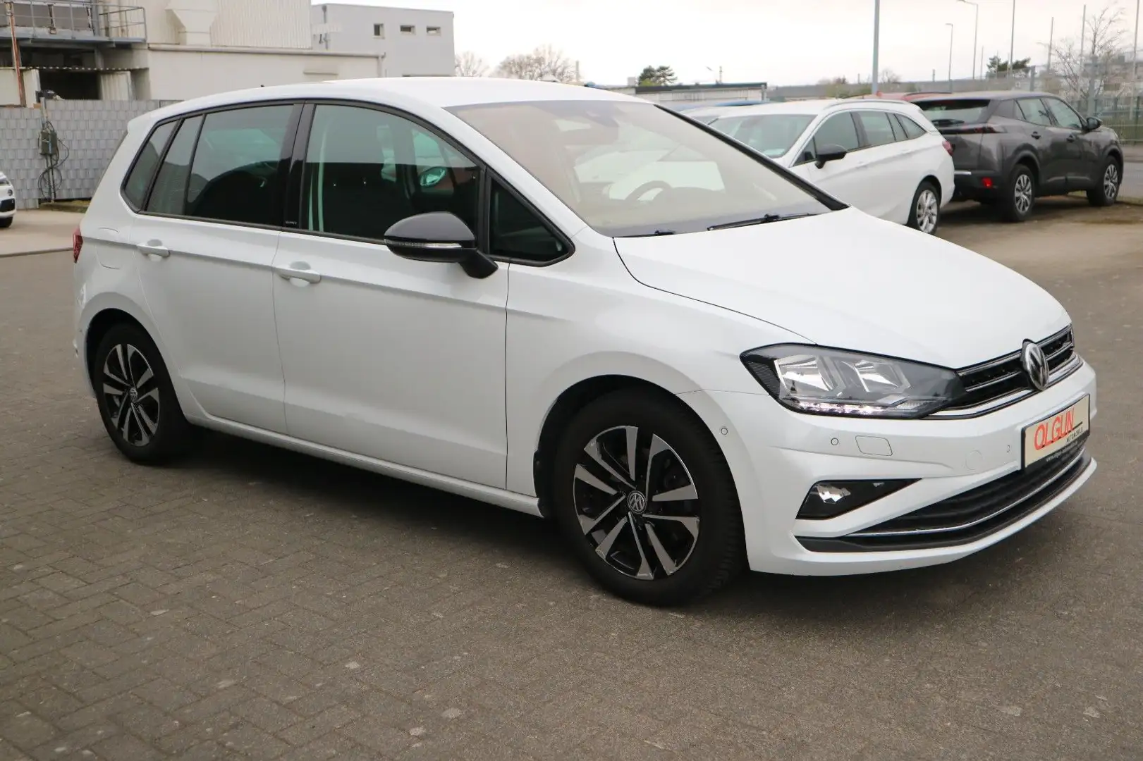 Volkswagen Golf Sportsvan VII Comfortline *NAVI*DYNAUDIO* Blanc - 2