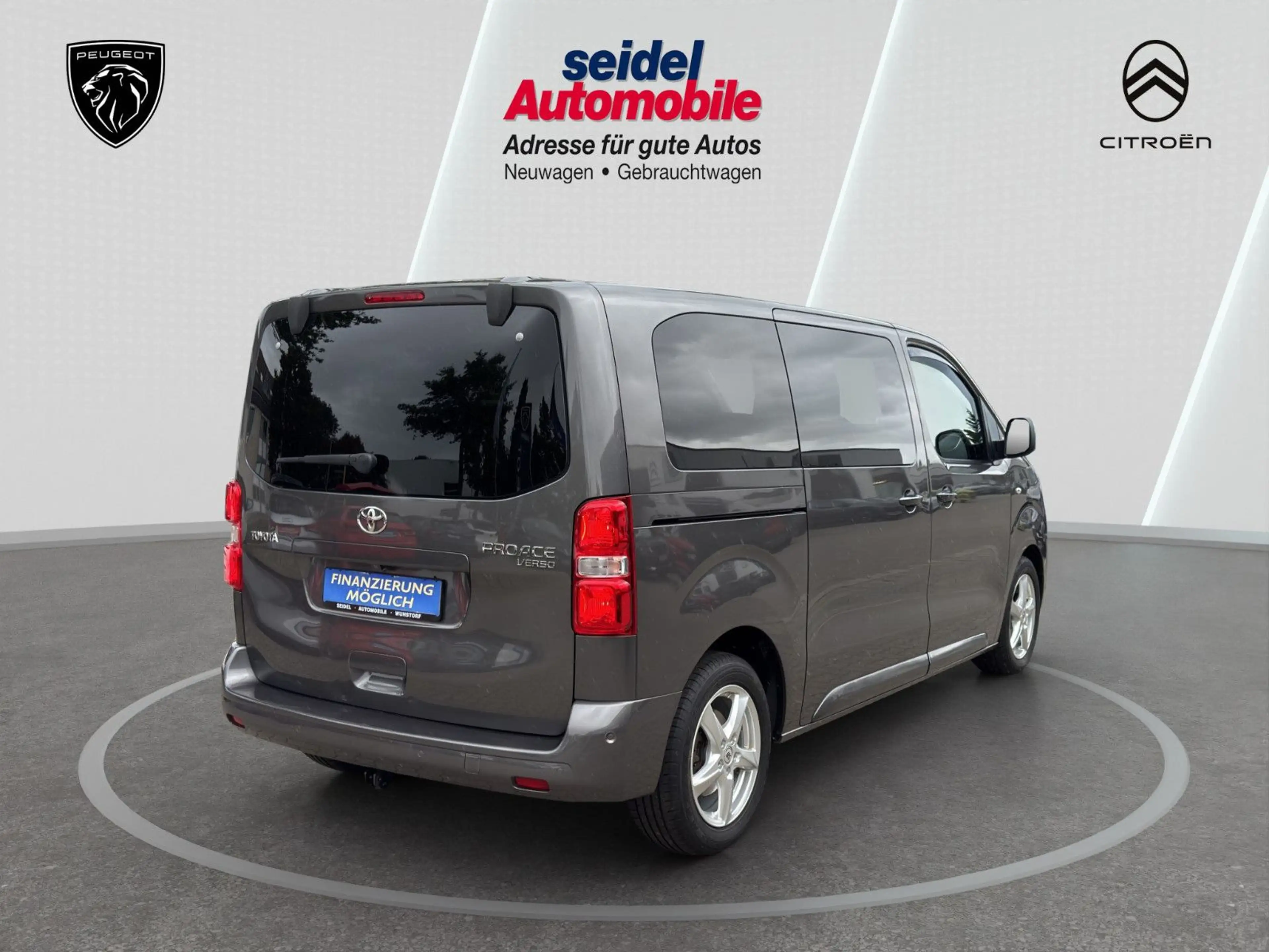 Toyota Proace Verso 2.0 D-4D Automatik L1 (M)  Team D — photo 5