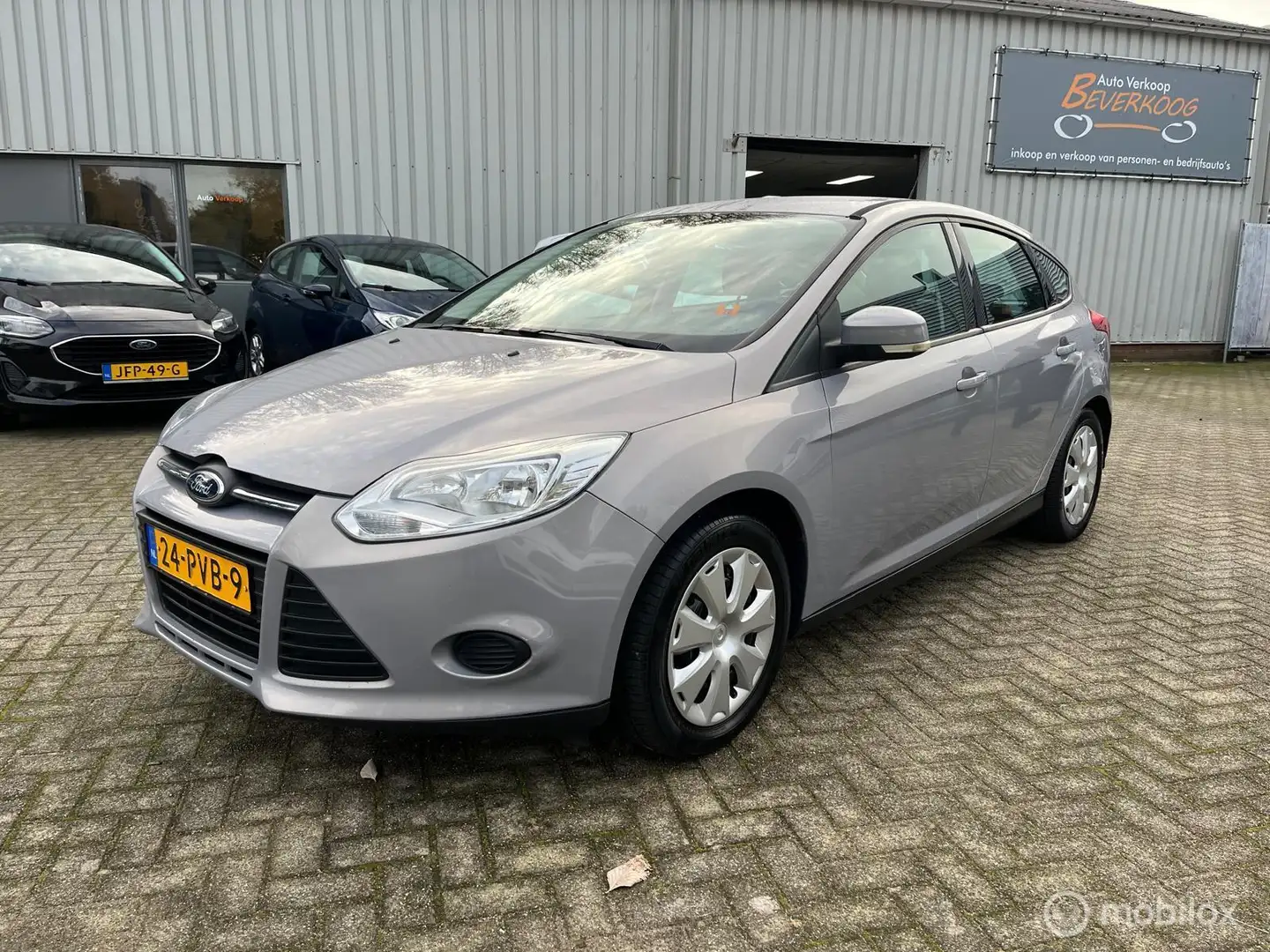 Ford Focus 1.6 TI-VCT Trend Gris - 1